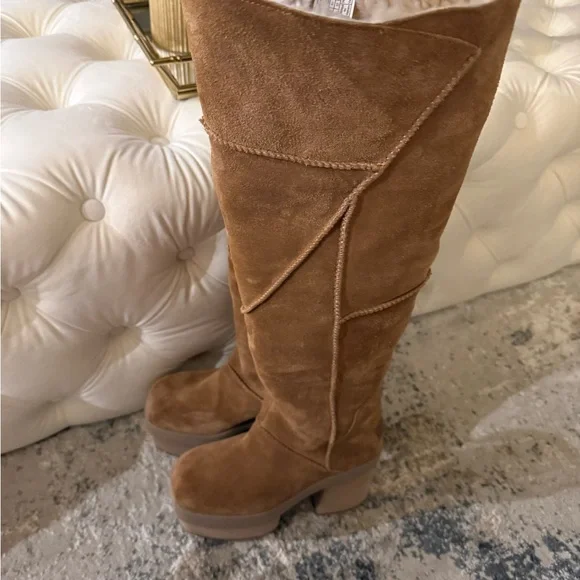 UGG New Heights Platform Xtra Chestnut Boot - Picture 4 of 6